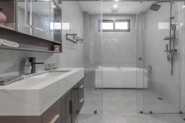 T M L-Luxury 4 bedrooms Pool Villa - bathroom view