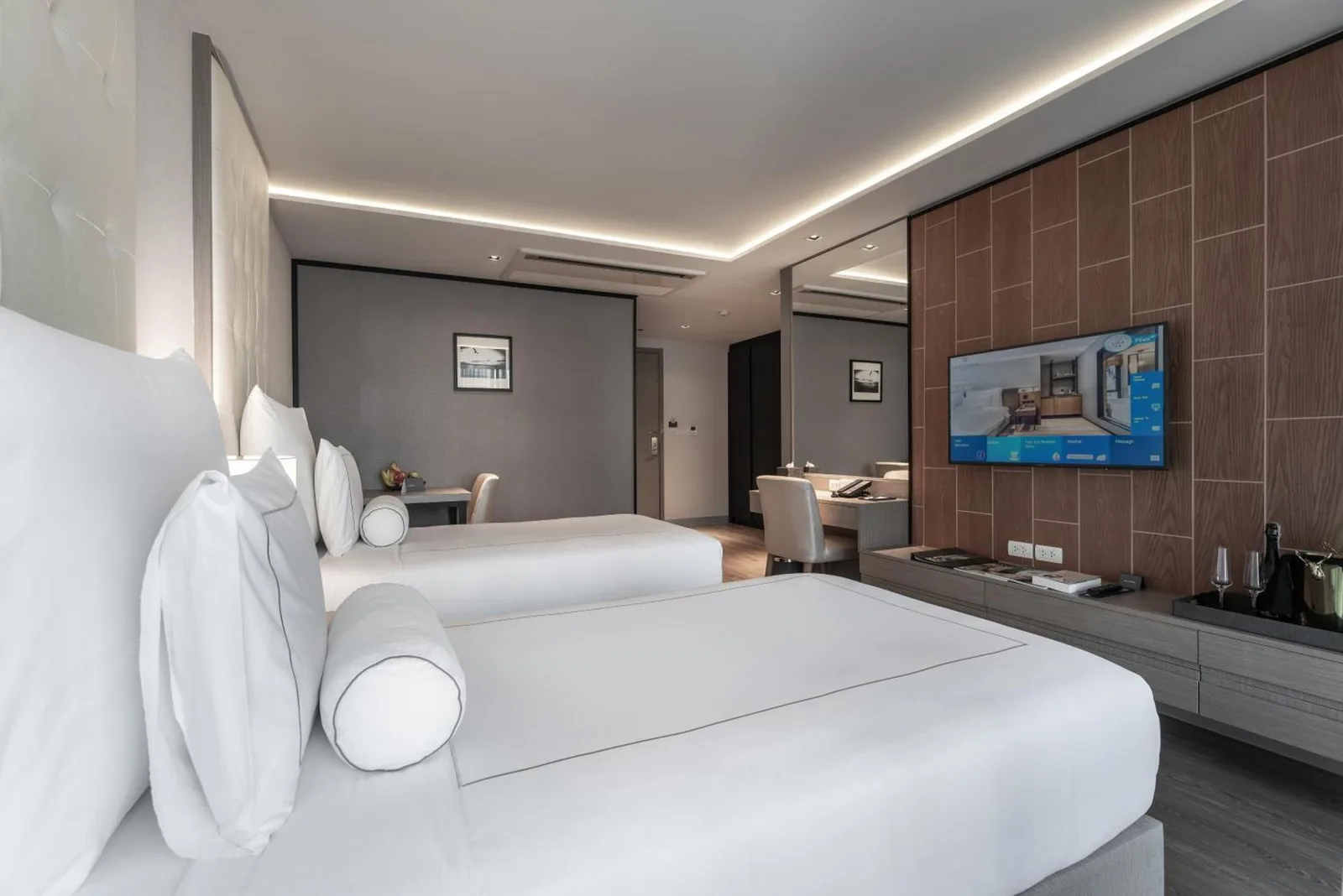 Twin room at Tastoria Collection Sukhumvit in Bangkok