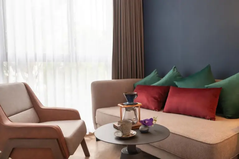 Modern seating area at Ten Six Hundred, Chao Phraya, Bangkok by Preference, managed by The Ascott Limited