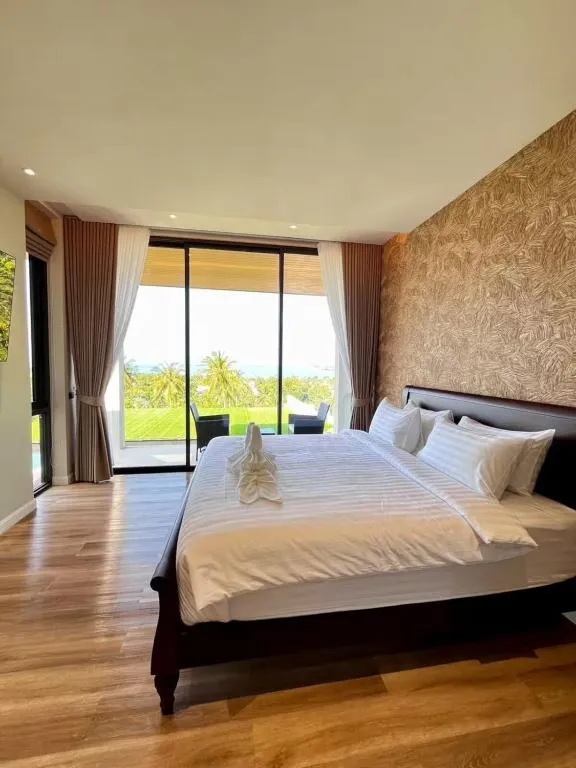 Luxury bedroom at The Akbar Villa, Koh Samui