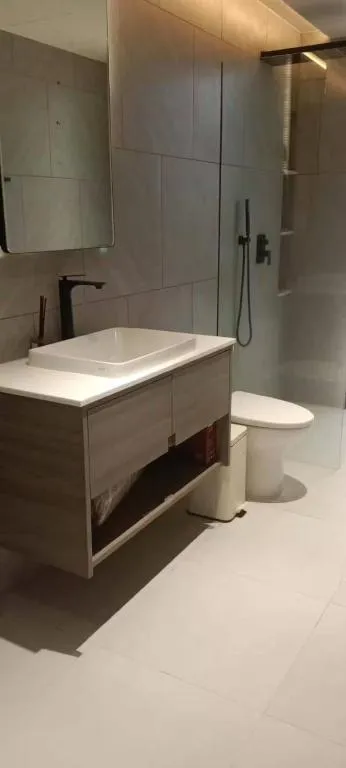 Stylish bathroom at The Akbar Villa, Koh Samui