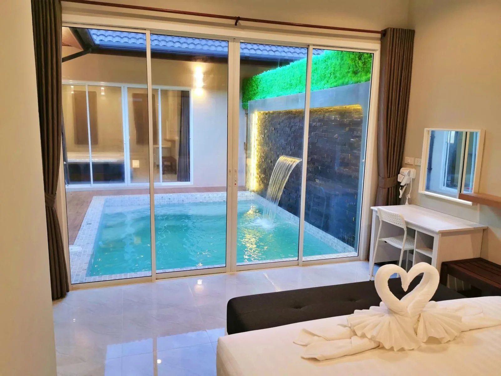 Vista de la habitación de la piscina en The Apex private pool villa Krabi