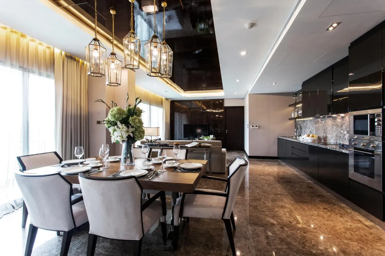 Open Kitchen