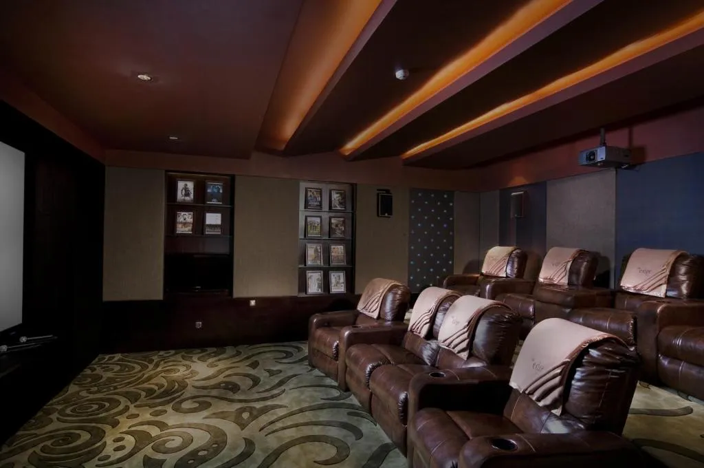 Home theater de The Edge Bali