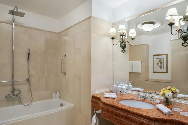 The Excelsior, a Luxury Collection Hotel, Florence bathroom shower