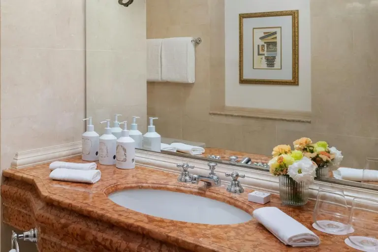 The Excelsior, a Luxury Collection Hotel, Florence bathroom sink area