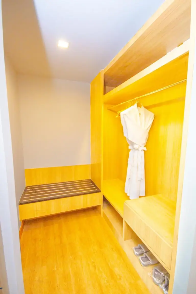 The Grand Chaiyapruek Nimman Chiangmai wardrobe area with amenities