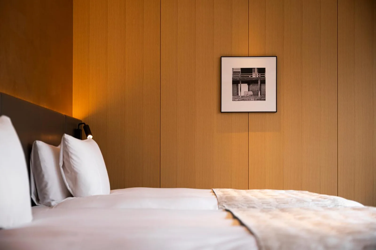 Gros plan sur la literie au The Hotel Seiryu Kyoto Kiyomizu