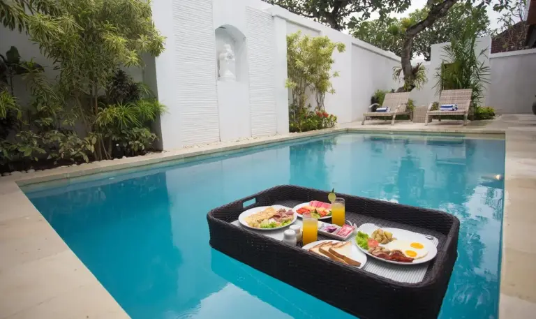 Scenic Pool View