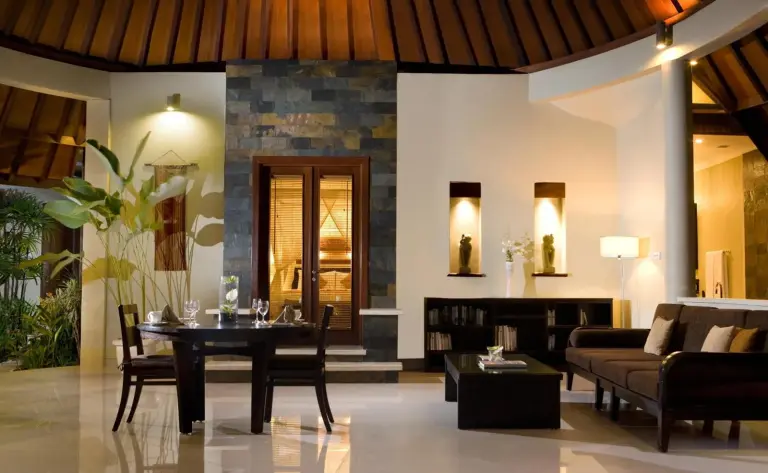 Coin salon au The Kunja Villa-Hotel à Seminyak