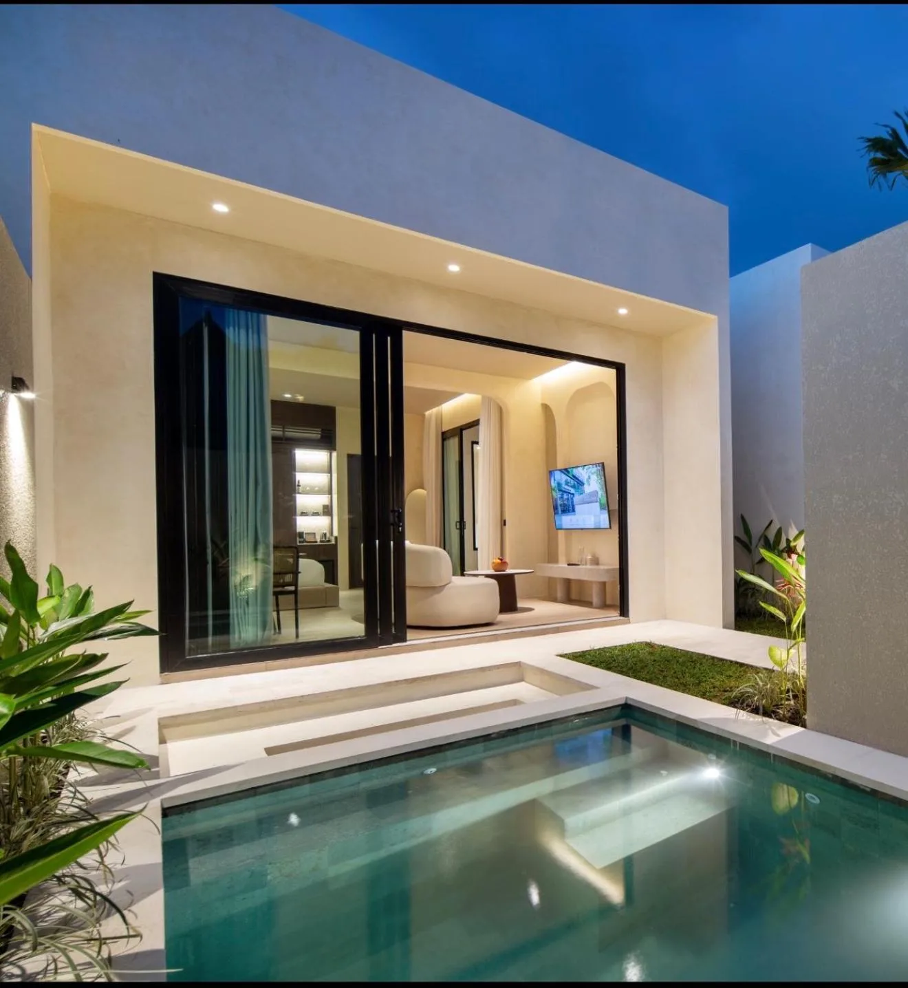 Private Villa Pool