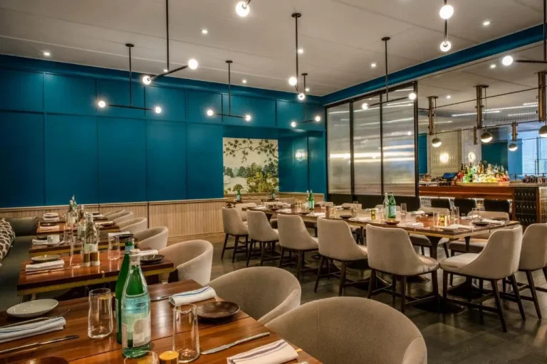 Der Londoner, a Luxury Collection Hotel, New York City Restaurantinterieur