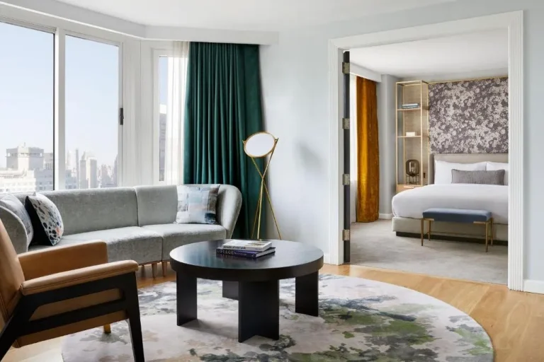 The London, a Luxury Collection Hotel, New York City Suite Innenansicht