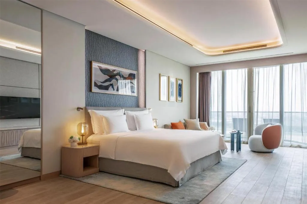 Deluxe Zimmer im The Meydan Hotel Dubai
