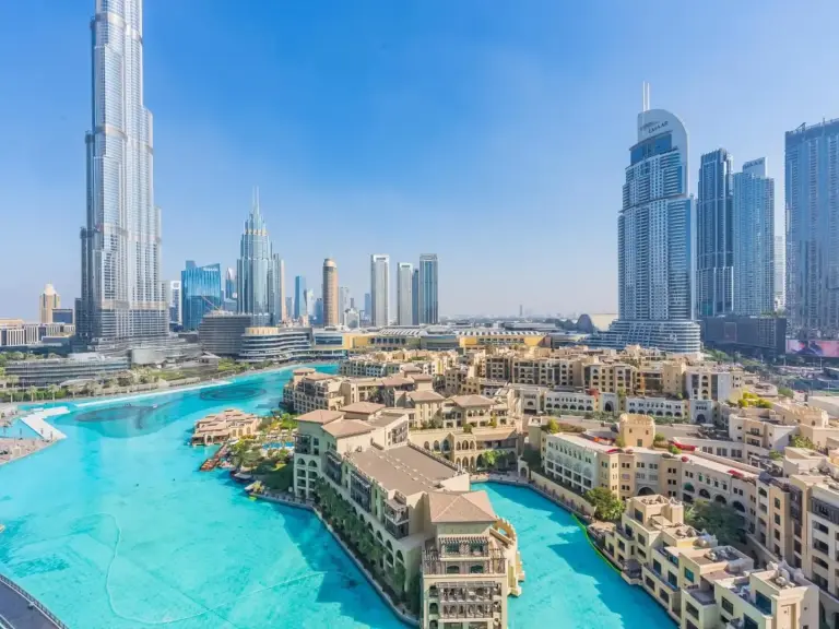 New York Condo - 4BR Executive Burj Khalifa Suite Dubai skyline