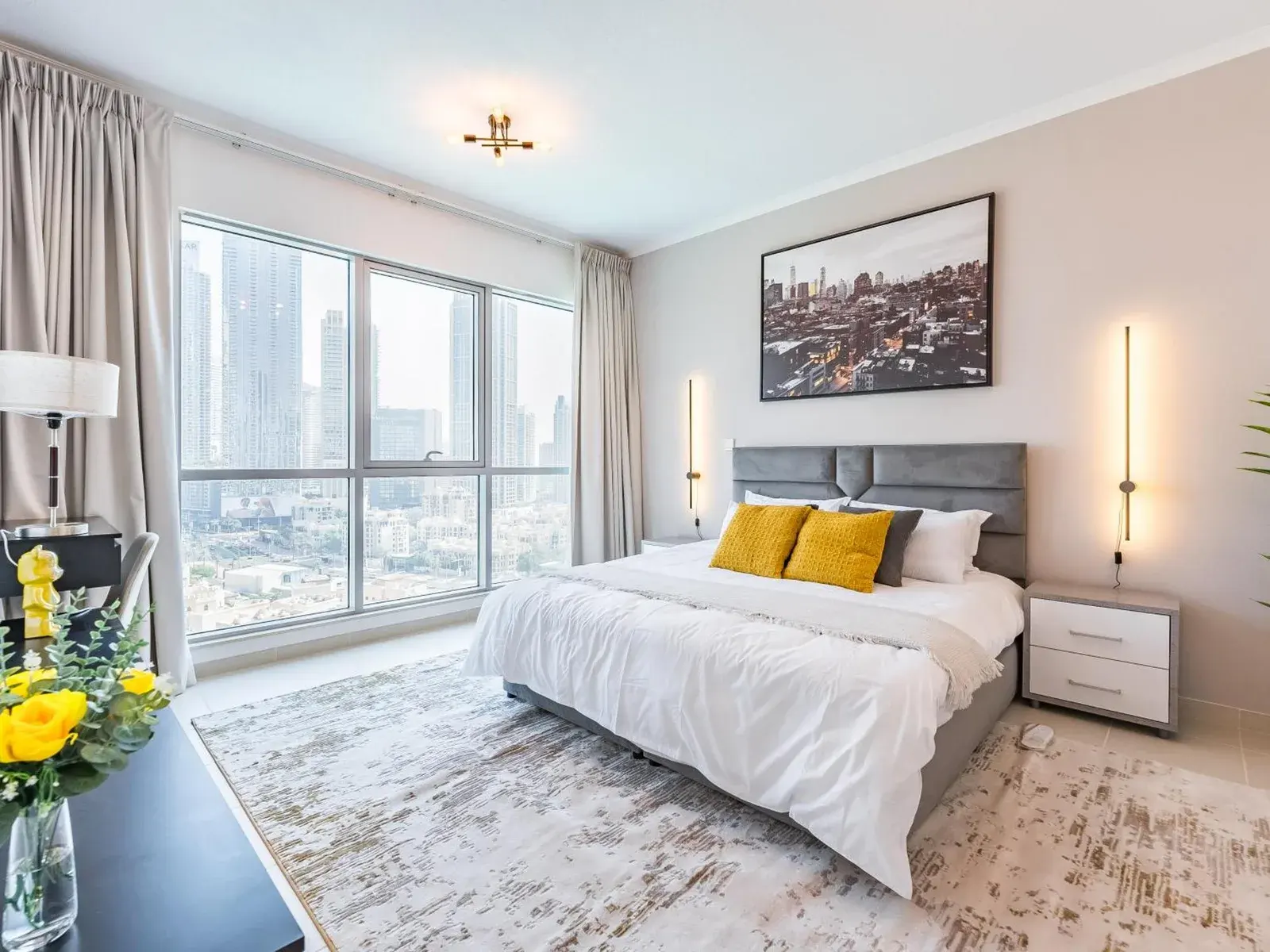 New York Condo - 4BR Executive Burj Khalifa Suite master bedroom