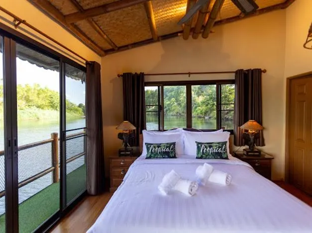The Parrot Inn Kanchanaburi, en Kanchanaburi