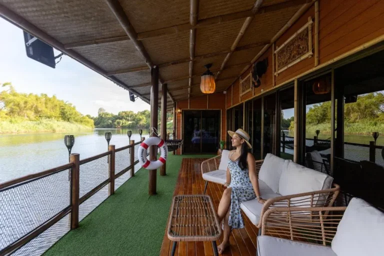 The Parrot Inn Kanchanaburi, en Kanchanaburi