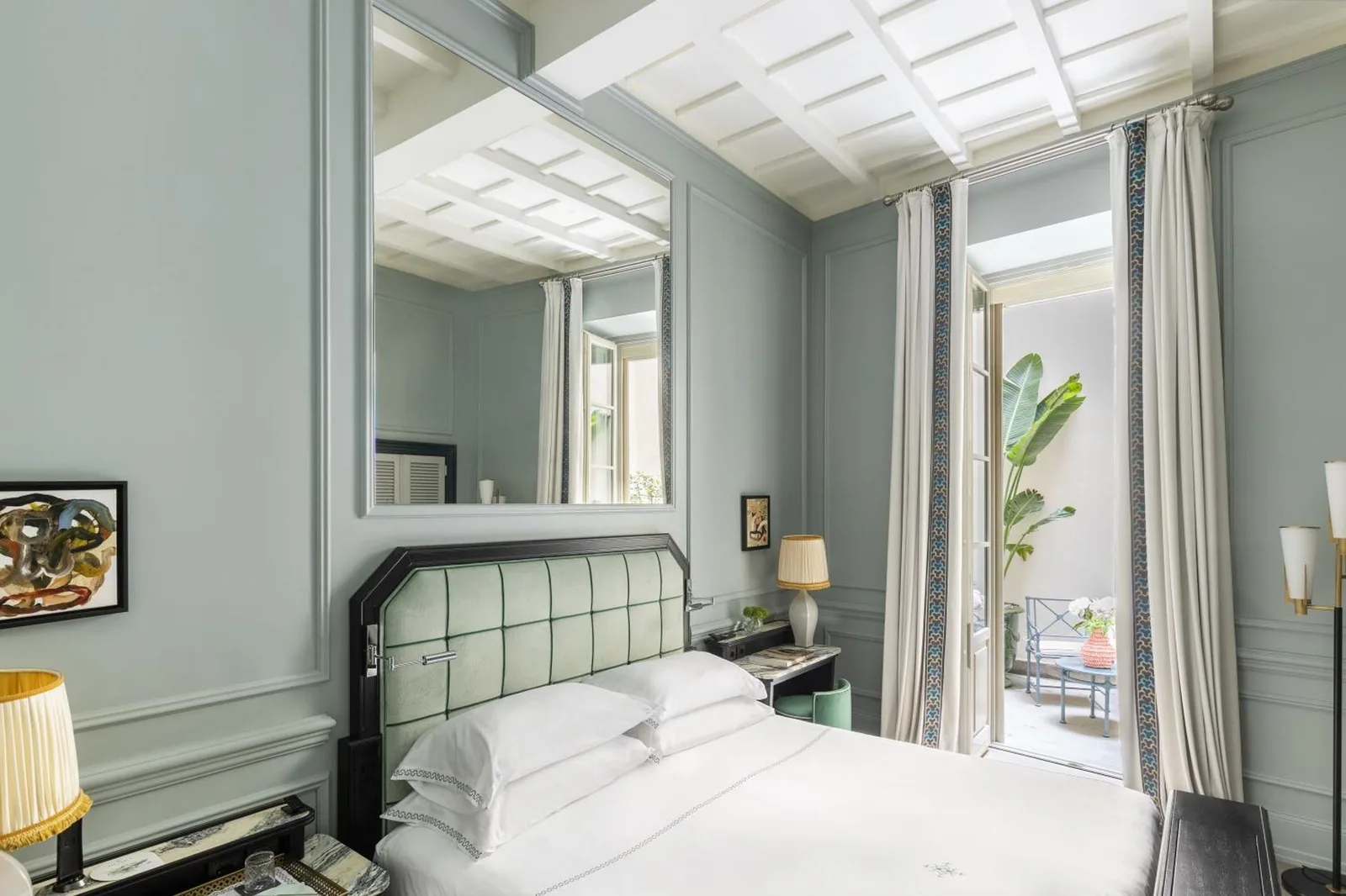 Luxurious suite with outdoor access at The Place Firenze hotel