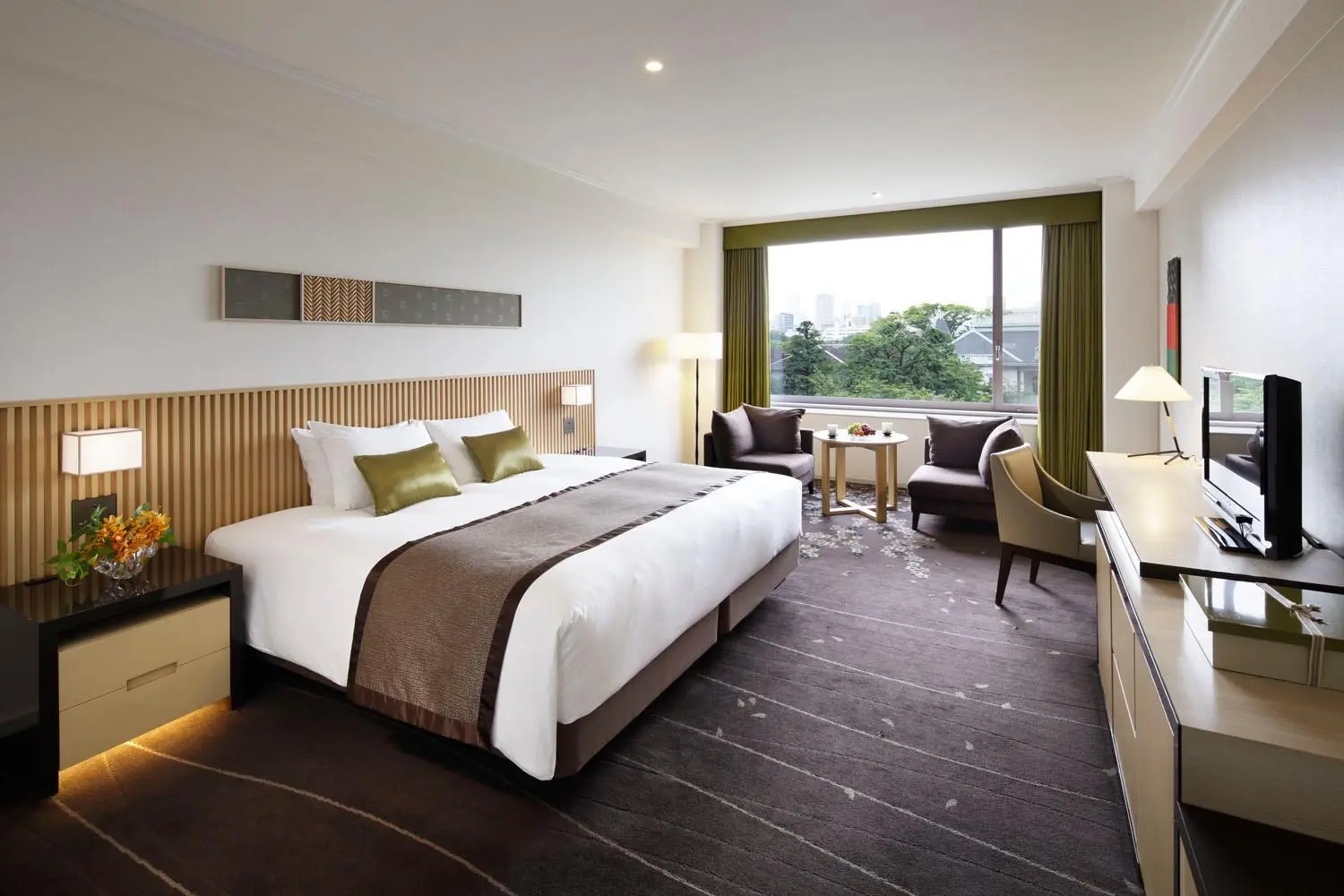King room at The Prince Sakura Tower Tokyo, Autograph Collection