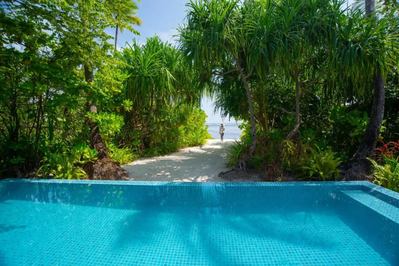 Pasarela de playa de The Residence Maldives at Dhigurah
