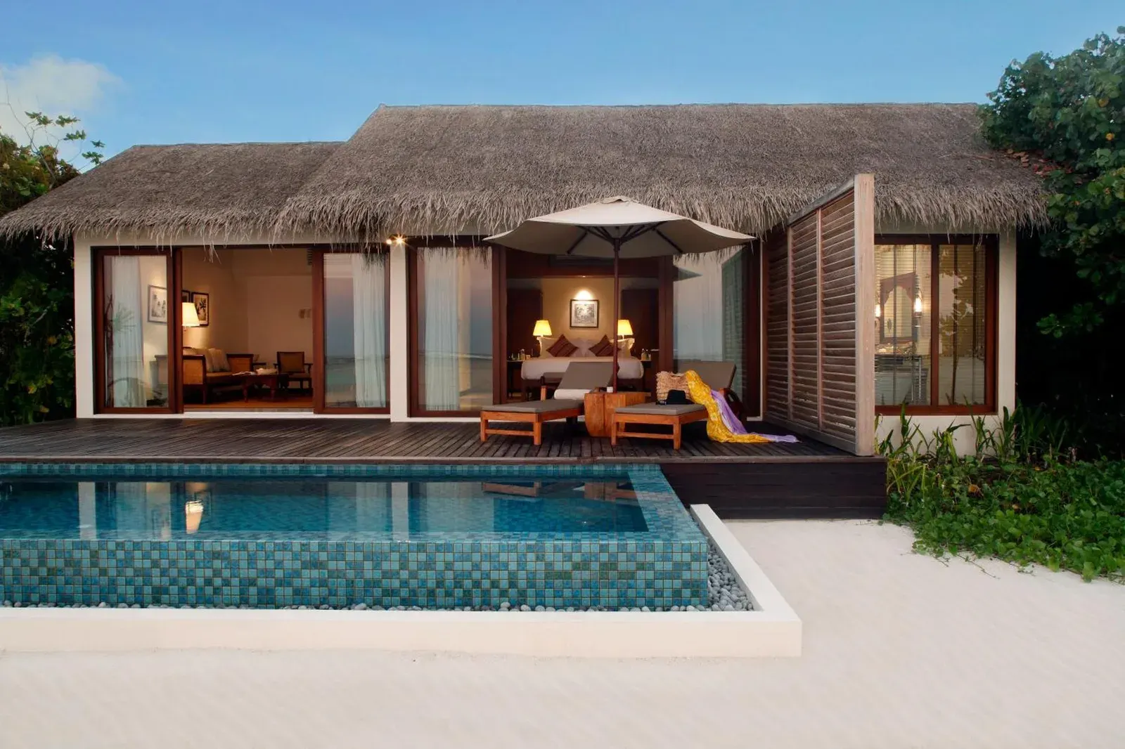 Außenansicht einer Villa im The Residence Maldives