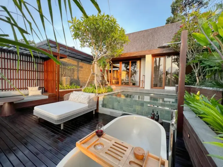 The Ridge Bali luxury poolside lounge with exquisite design