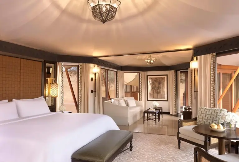 Bedroom at The Ritz-Carlton Ras Al Khaimah, Al Wadi Desert