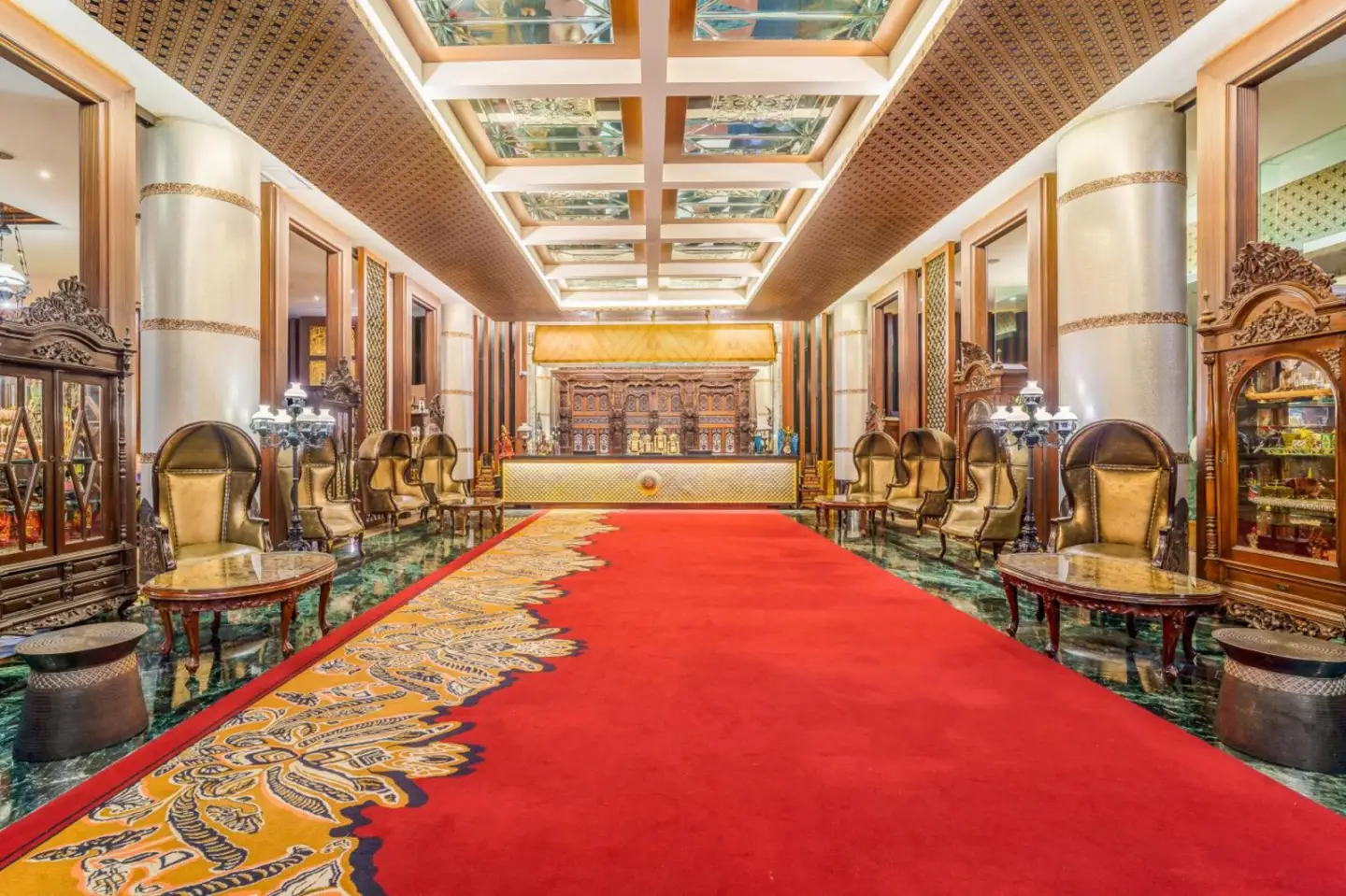 Lobby des The Royal Surakarta Heritage - Handwritten Collection