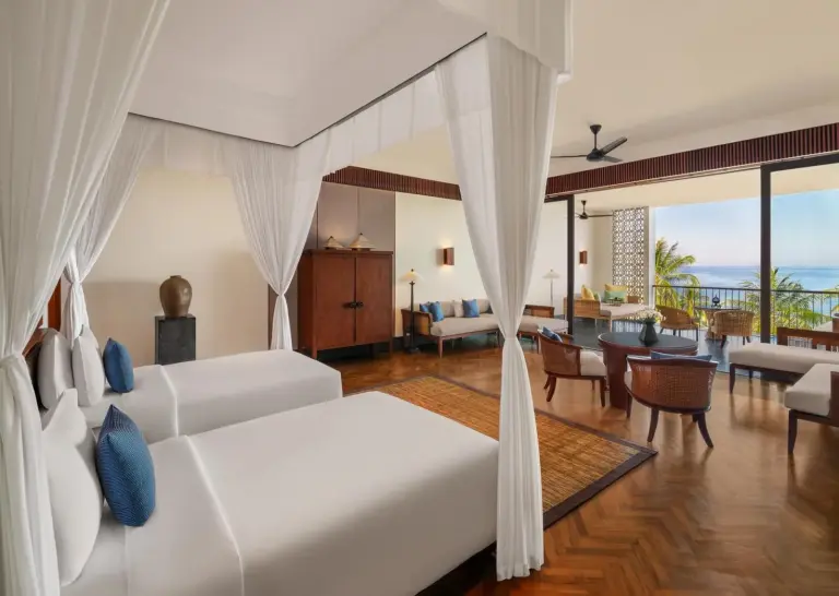 Luxury Guest Room