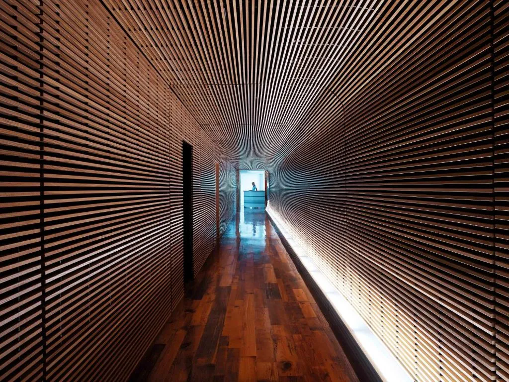 Pasillo elegante en The Standard Spa Miami Beach