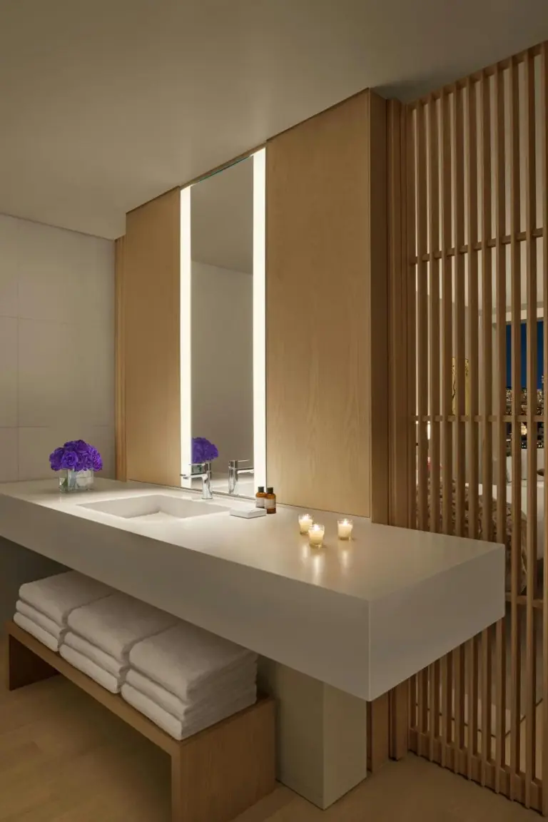 Elegant Bathroom