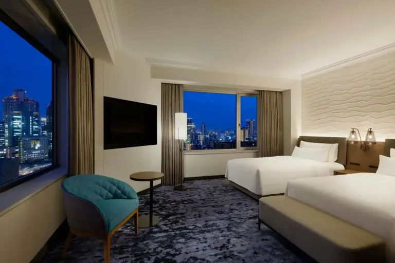Chambre Deluxe avec vue sur la ville au The Westin Osaka