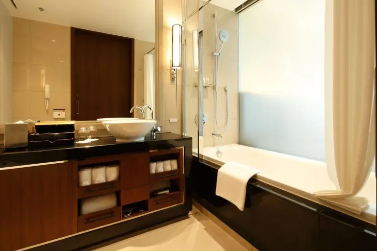 Salle de bains luxueuse dans une chambre au The Westin Sendai