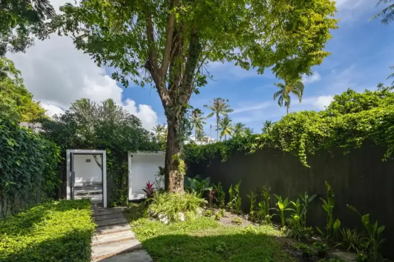 Privater Außenbereich im Tolani Resort Koh Samui