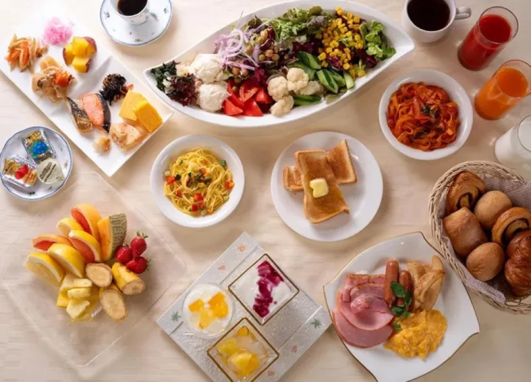 Frühstücksangebote im Toshi Center Hotel in Tokio