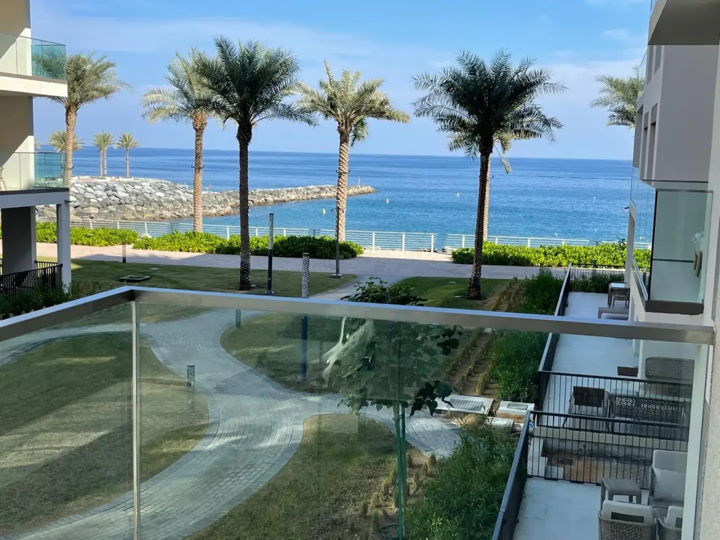 شقة فاخرة في فندق العنوان ريزدينس Two bedrooms apartment at address residences, à Khor Fakkan
