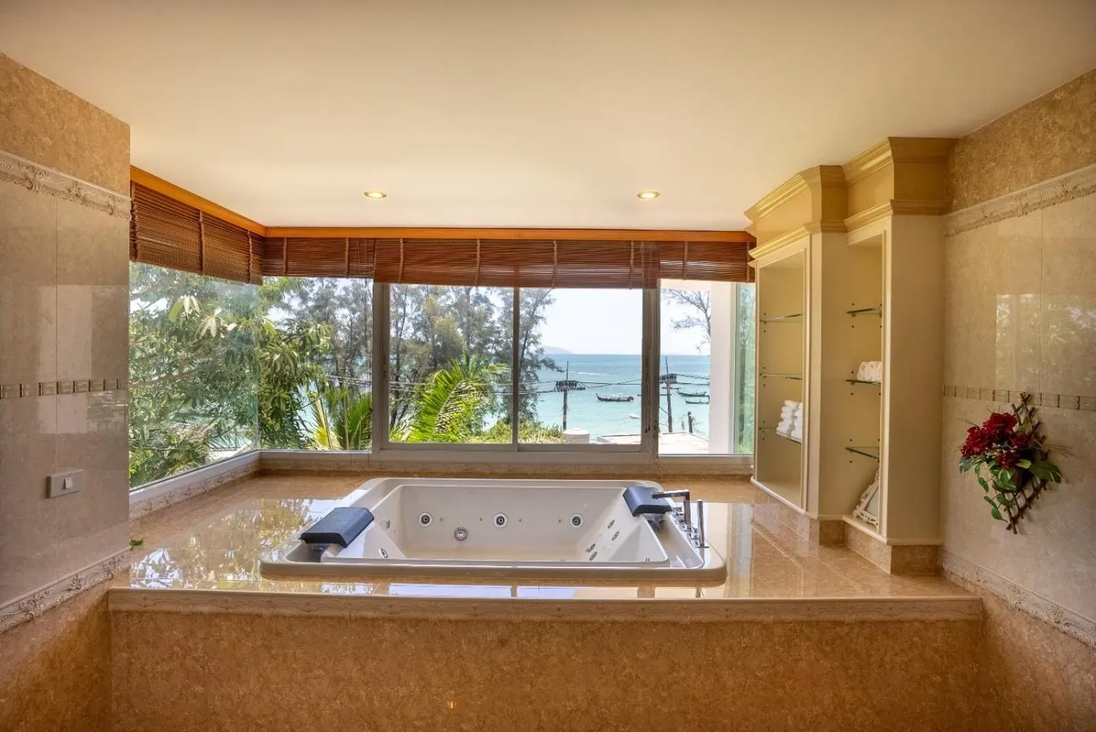 Jacuzzi with Sea View at Two Bedrooms Penthouse Seaview Rawai Beach Phuket