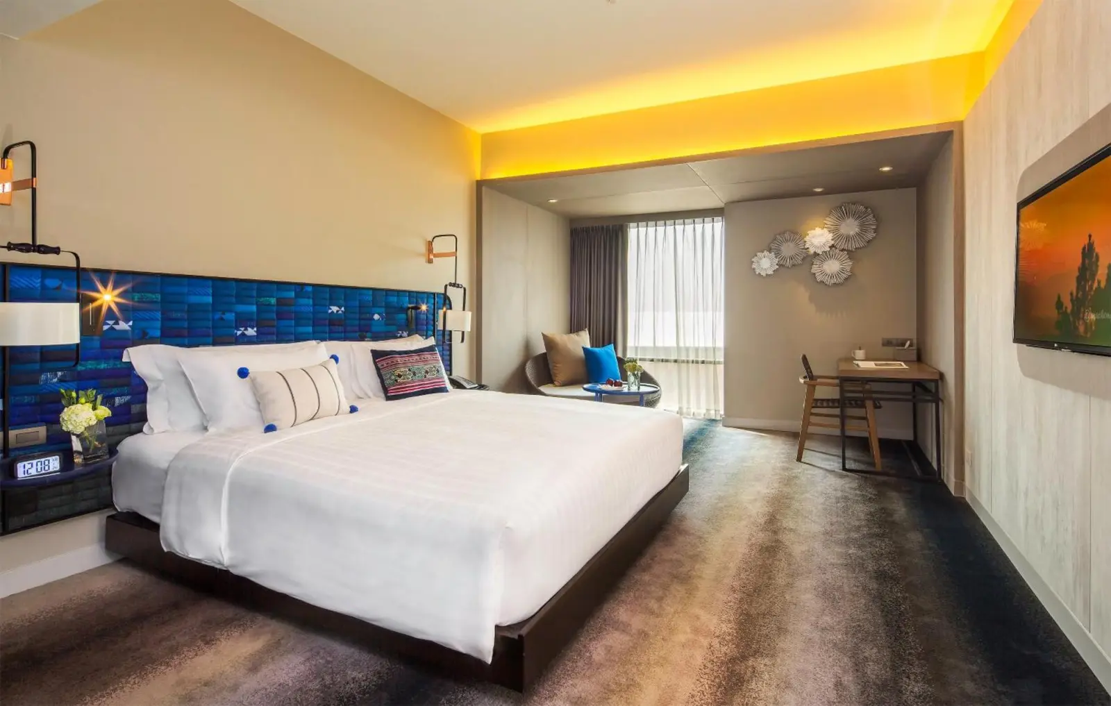 U Nimman Chiang Mai double room with modern amenities