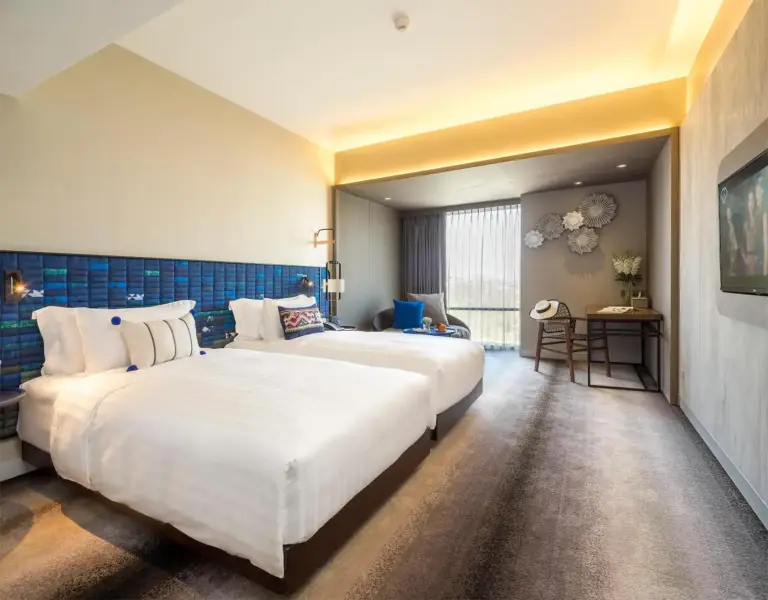 U Nimman Chiang Mai twin bedroom setup