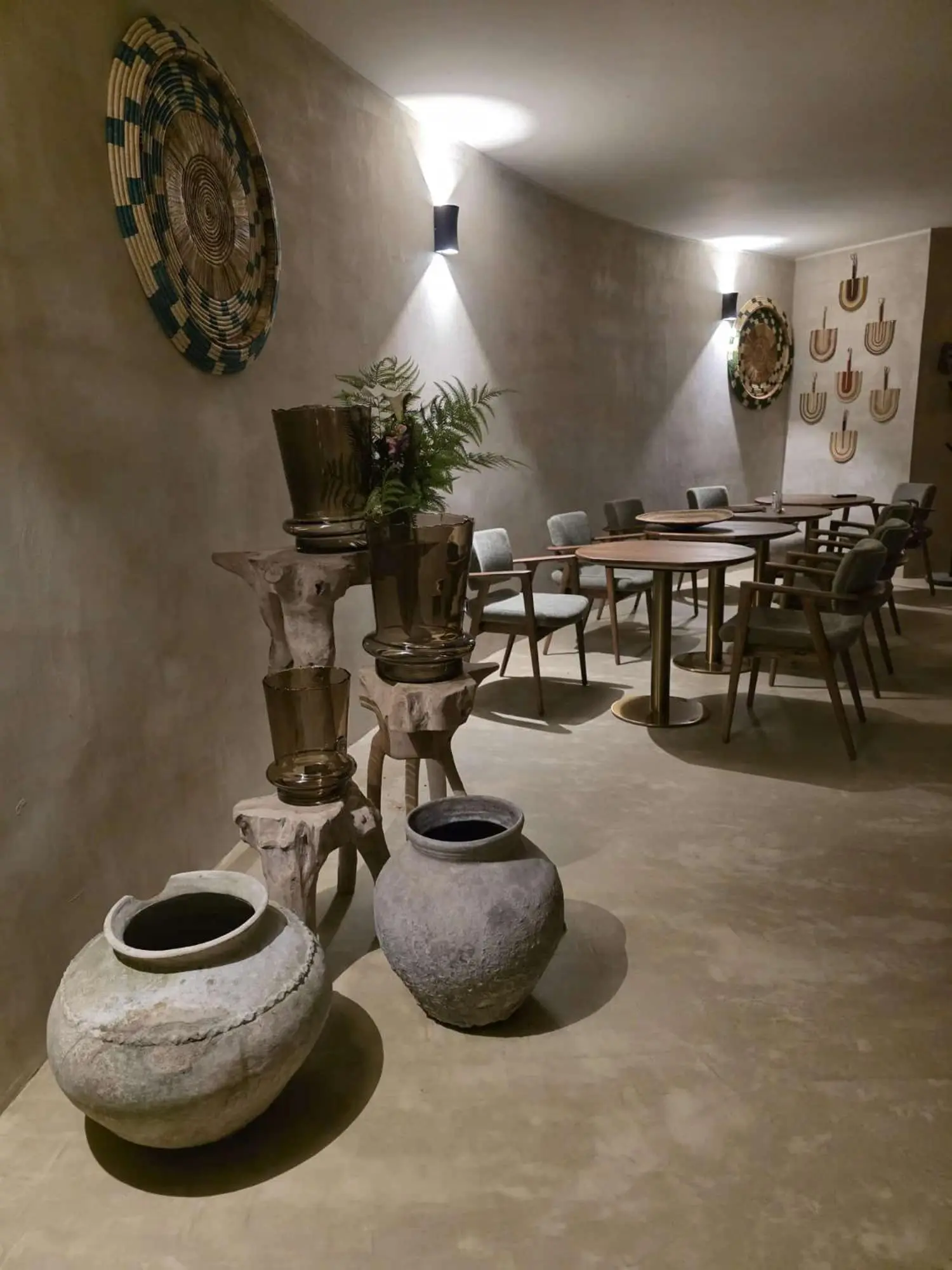 Charming dining space at Ubucuti Gorilla Lodge