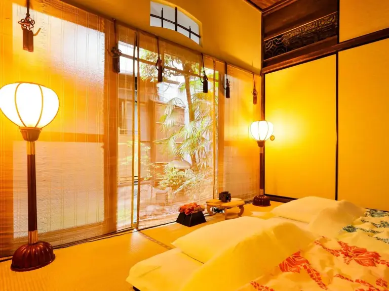Udatsuya Hotel tatami room with garden view in Osaka