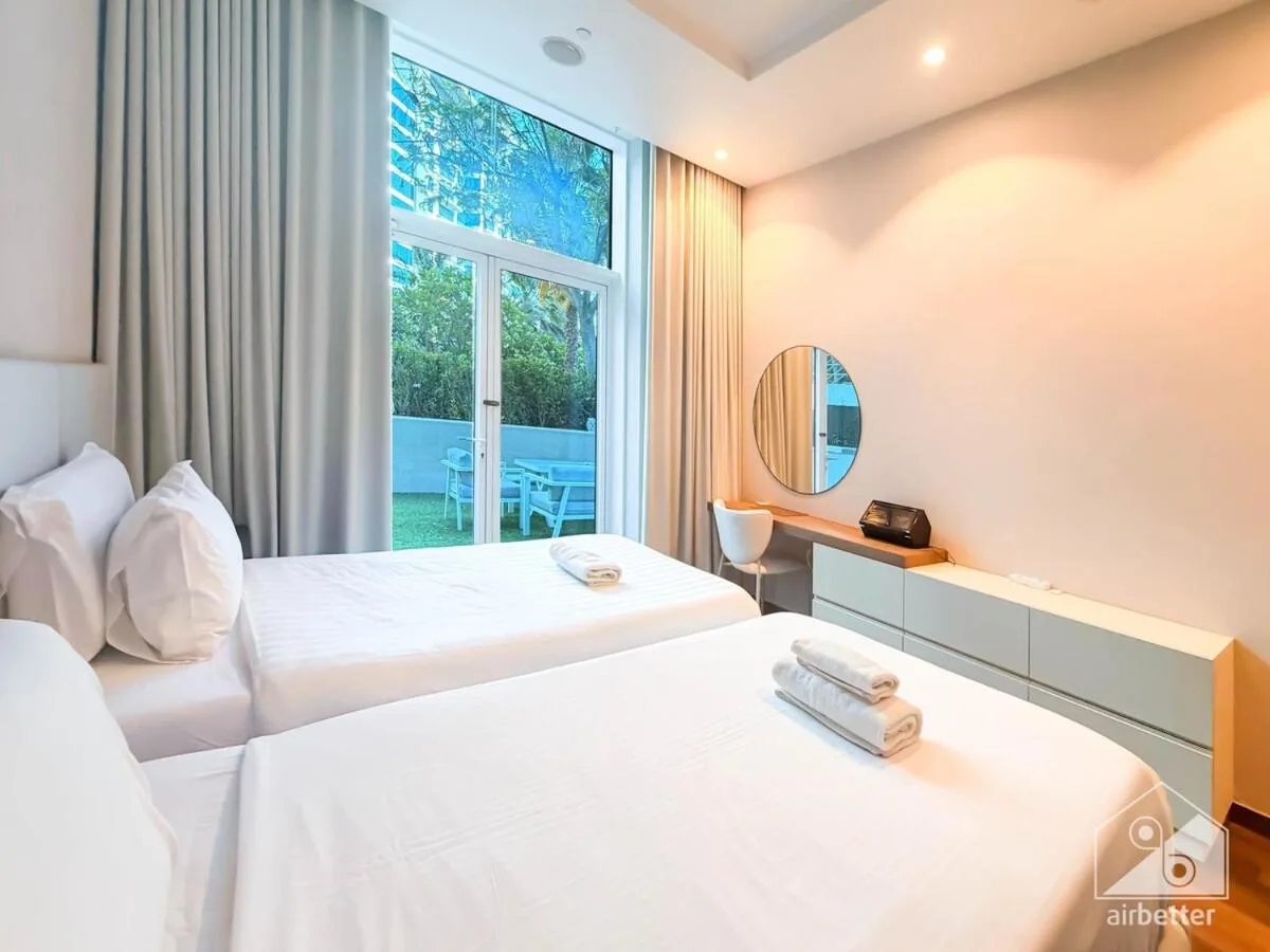 Ultra Luxury Oceana Palm Private Beach Pool Access, en Dubái