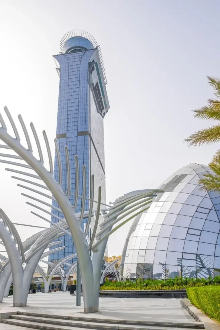Ultra Luxury Palm Tower con instalaciones hoteleras compartidas