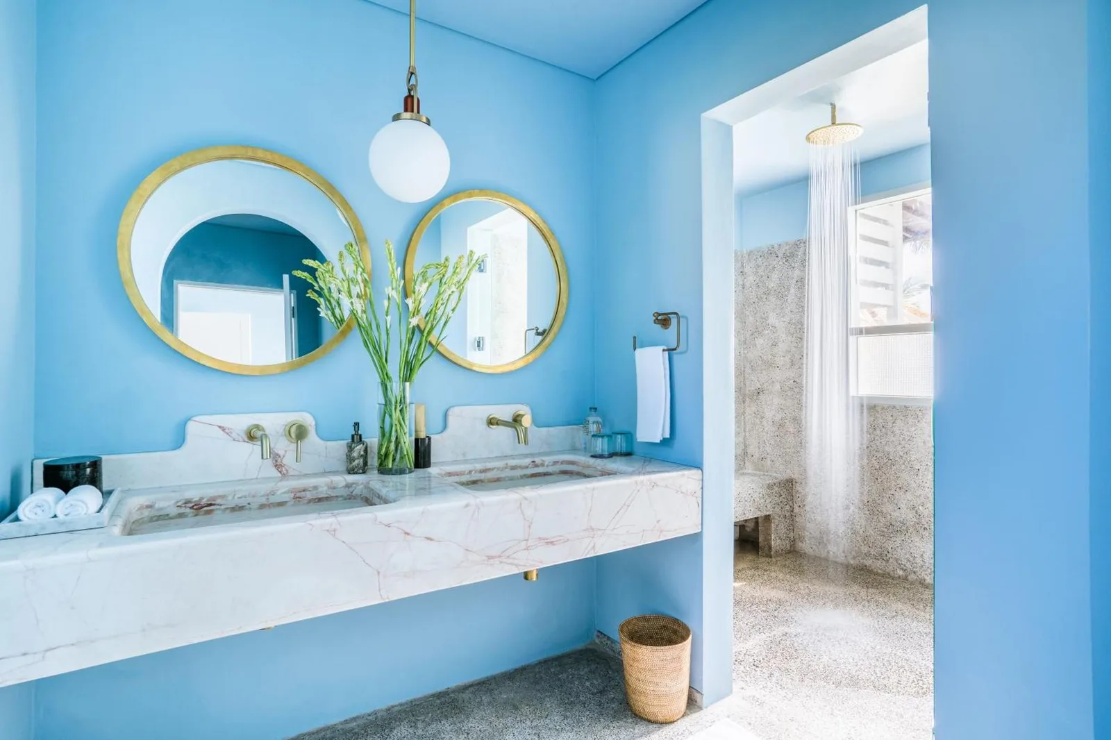 Stilvolles Badezimmer im Ulu Cliffhouse - Adults Only in Uluwatu, Bali