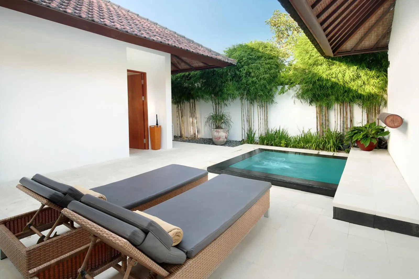Private poolside area at Uma Sapna Seminyak