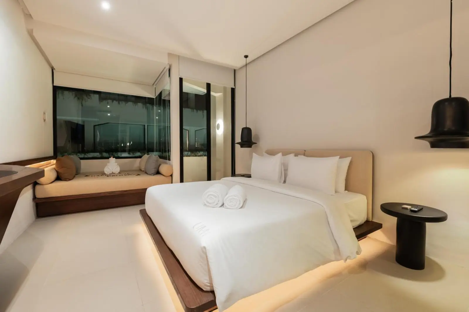 Suite accueillante au UMI Resort Uluwatu Bali