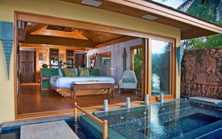 Upni Duniya – Luxury, Beachfront 9-suites Villa