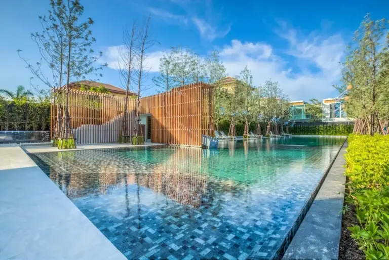 Veranda Residence Pattaya Pool Villa swimming pool area