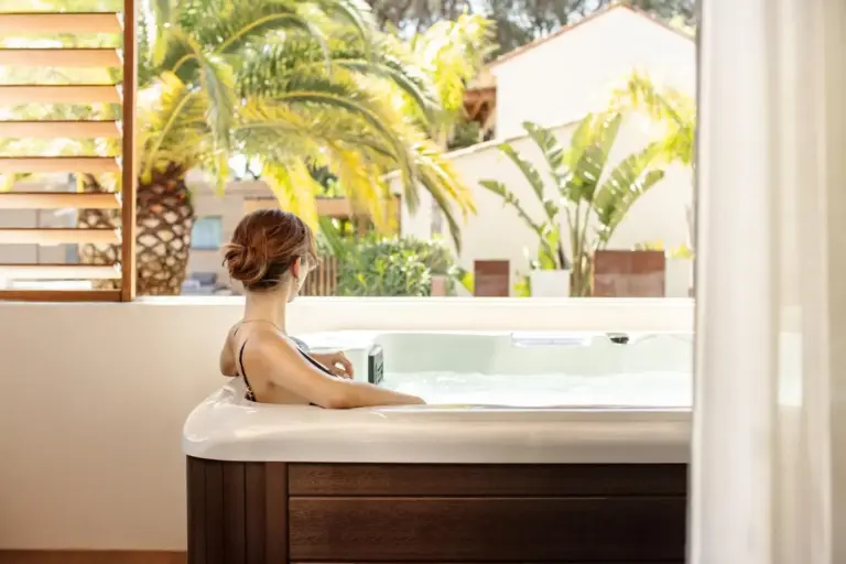 Villa Cosy jacuzzi view with tropical backdrop in Saint-Tropez